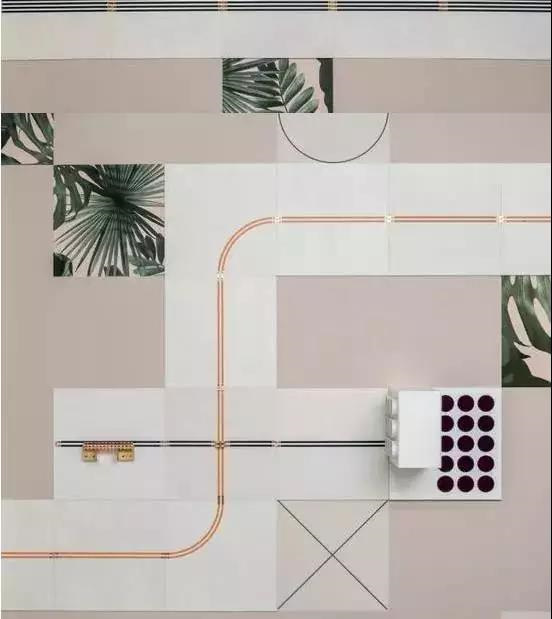 既是墻紙也是電源！是時候停止將電線埋在墻內(nèi)了