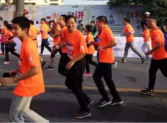 荊州馬拉松來了，紫電員工用跑步綻放光彩！