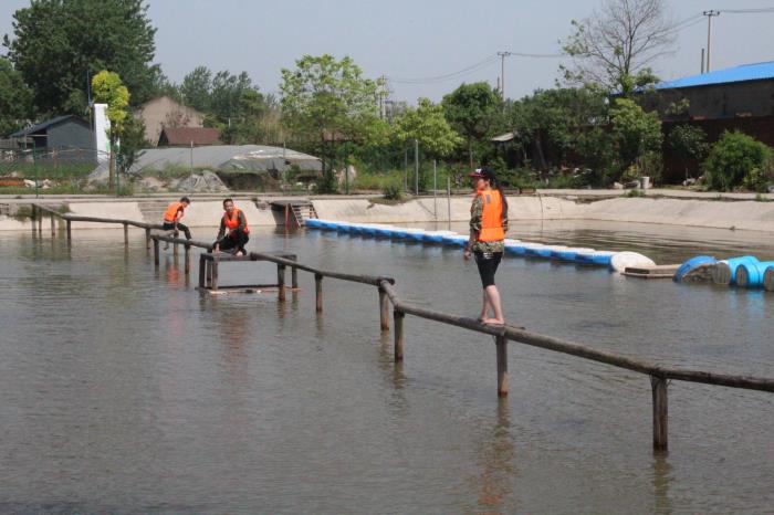 紫電因我而精彩 —紫電公司“5.4”青年員工拓展活動(dòng) 紫電因我而精彩 —紫電公司“5.4”青年員工拓展活動(dòng)