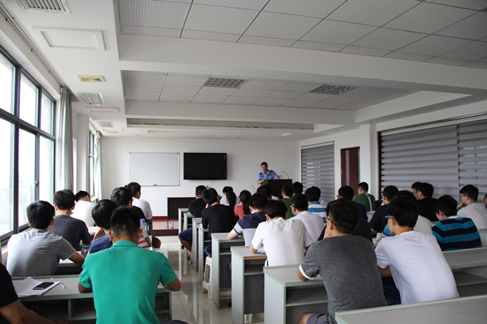 紫電公司與長江大學(xué)簽訂校企合作協(xié)議 紫電公司與長江大學(xué)簽訂校企合作協(xié)議