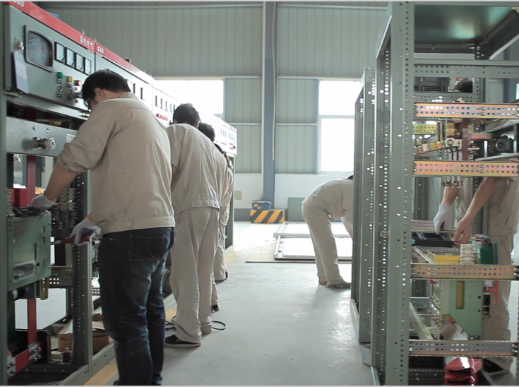 紫電電氣_低壓柜連接的方式有哪幾種，各連接方式的特點(diǎn)