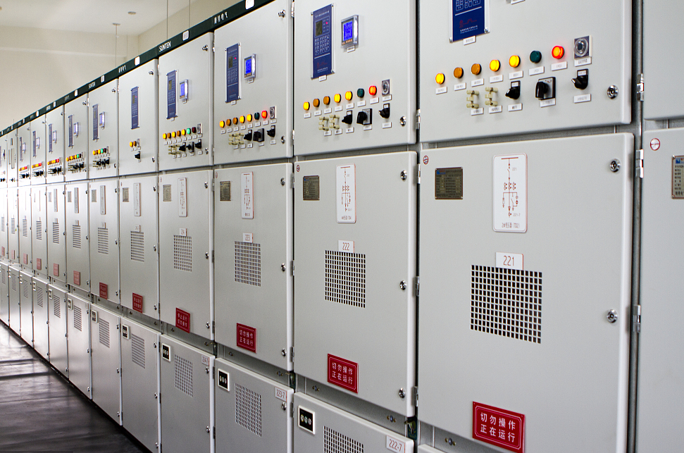 紫電電氣_戶外架空低壓配電設(shè)備遭受雷擊故障原因與應(yīng)對措施 紫電電氣_戶外架空低壓配電設(shè)備遭受雷擊故障原因與應(yīng)對措施